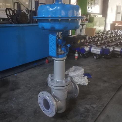 Pneumatic globe control valves single seated type