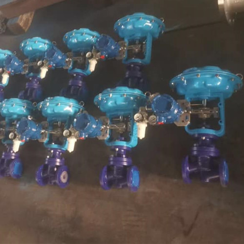 Pneumatic control valves double seated type